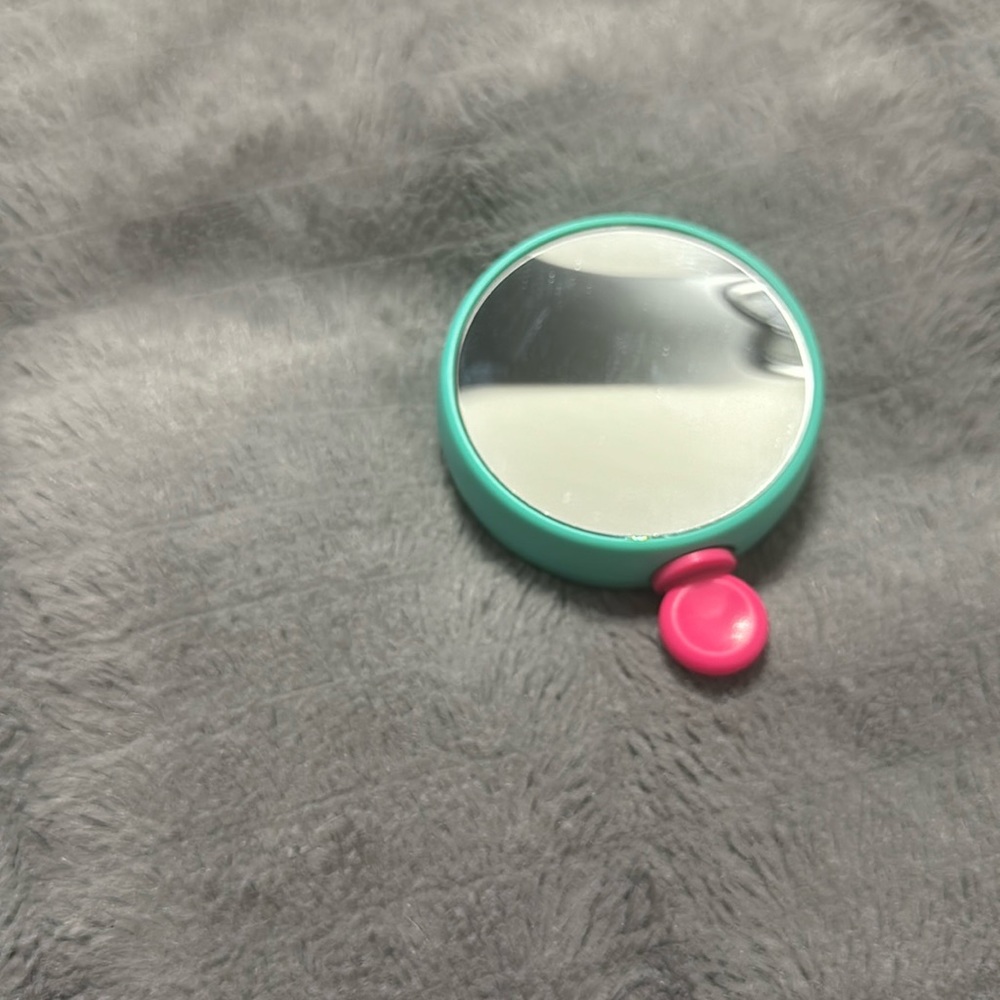 Makeup Mirror with Tweezers